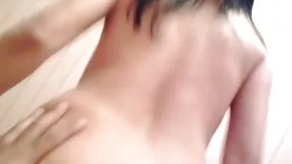 Ajuta omul iubit să poze fete nude se aibă cu soția sa