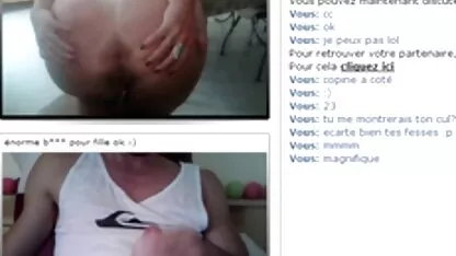 Futai in spate fete nud la plaja da ceva ce fata nu-i place