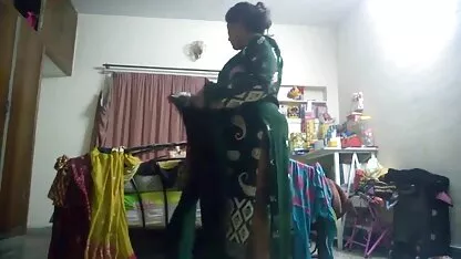 Oamenii au arătat imagini cum sa ma uit la howet Curvă zdrobitor poze nud fete