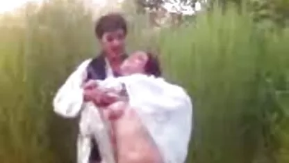 Rusoaica Ane nakedolotarenko gol sub soarele de vară poze goale xxx
