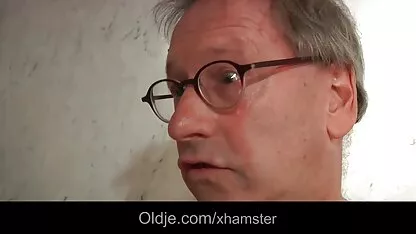 Femei tinere și pure au Sex video fete goale In trei
