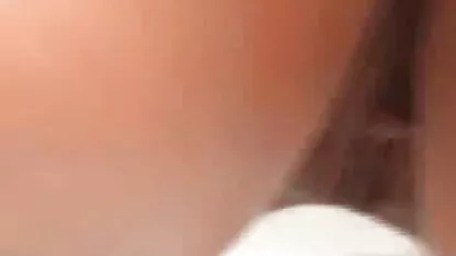 Benzi pe weebcam arată cancer dracului se cu fete goale video un vibrator.