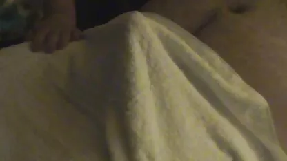 Lesbiene cu chilot găuri seduce fete goale si frumoase fata