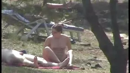 Pal fete cu țîțele goale soția grasă dryuchit