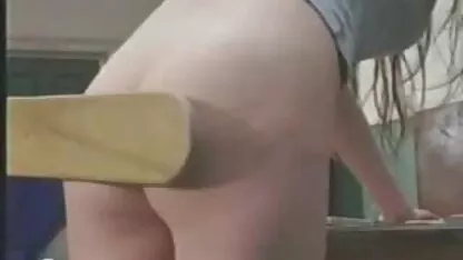Nick curva știe cum live fete goale să se masturbeze.
